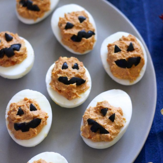 HALLOWEEN TREATS YOUR FRIENDS AND FAMILY WILL LOVE